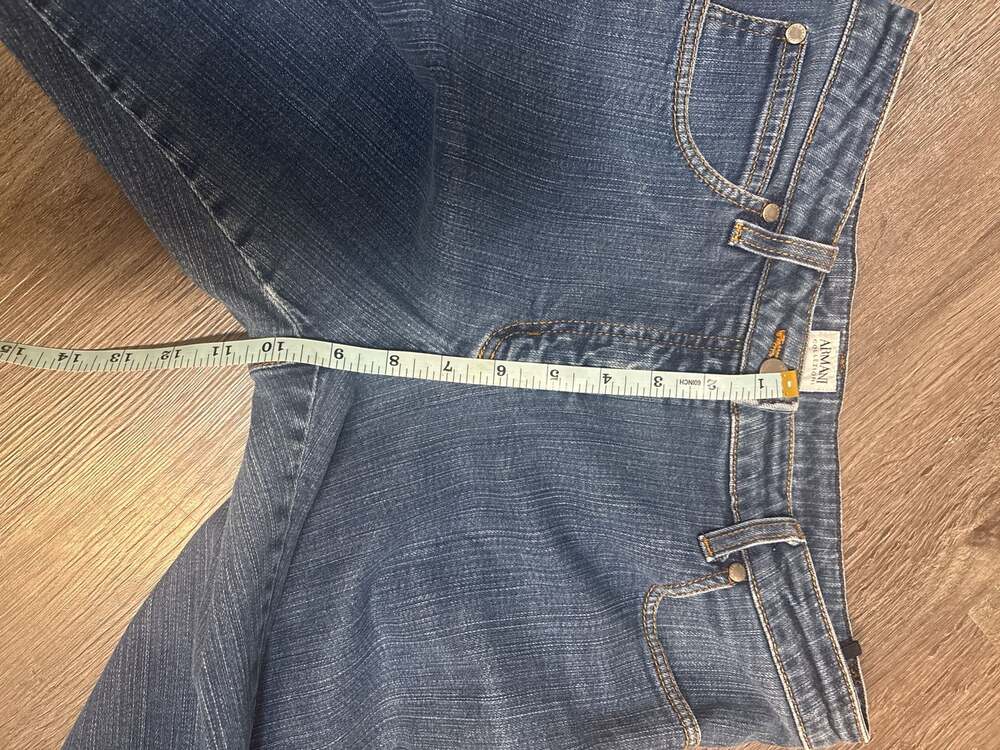 Armani Collezioni Women's Vintage Medium Wash Flare Bootcut Size 6 Denim Jeans - Picture 9 of 9